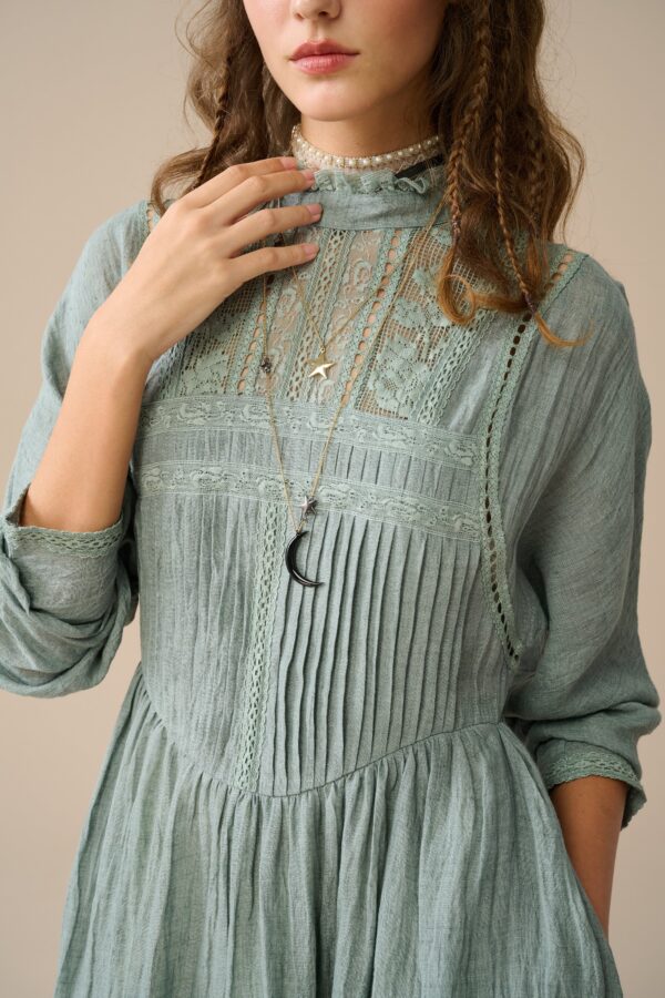 Vintage Linen dress with lace - Image 7