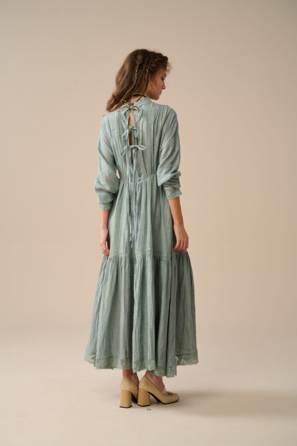 Vintage Linen dress with lace - Image 9