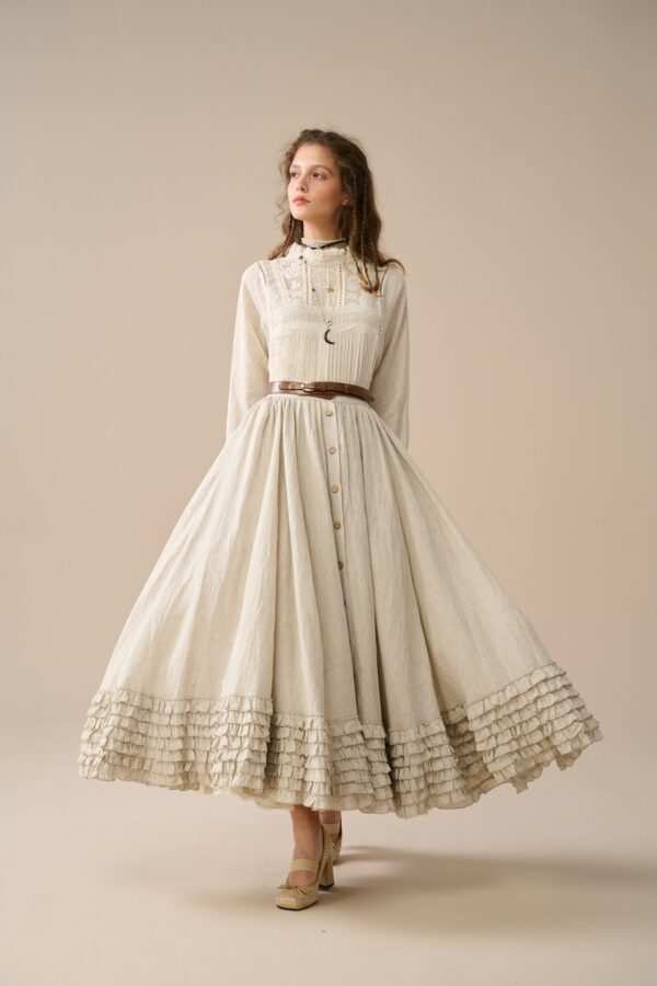 Vintage Linen dress with lace - Image 8