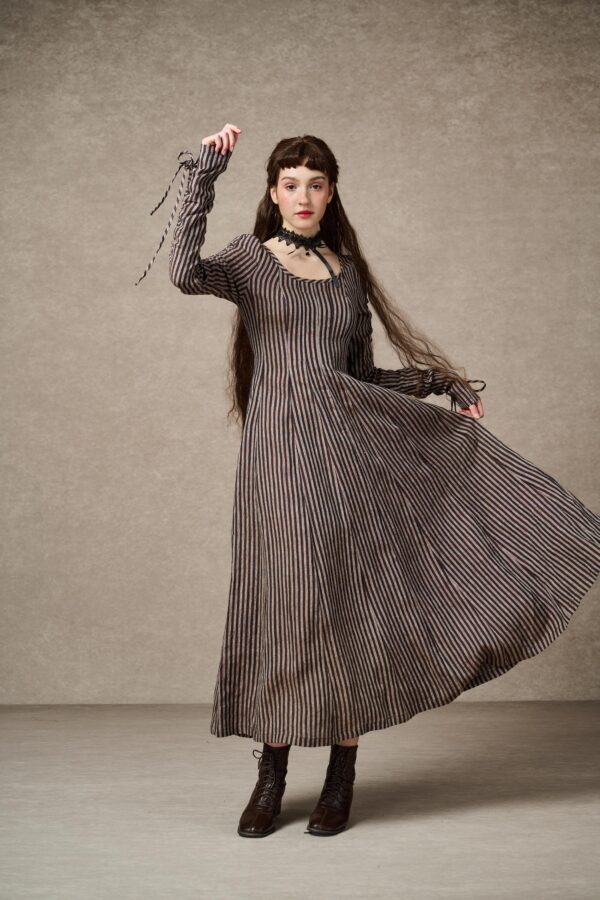 Corset Linen dress in brown stripes - Image 4