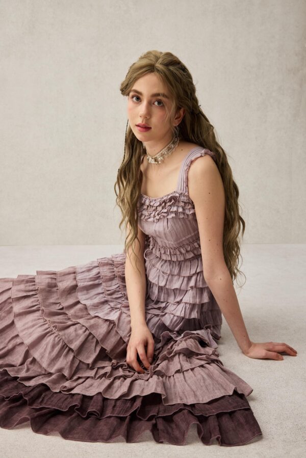 Romantic ruffle linen dress in Purple