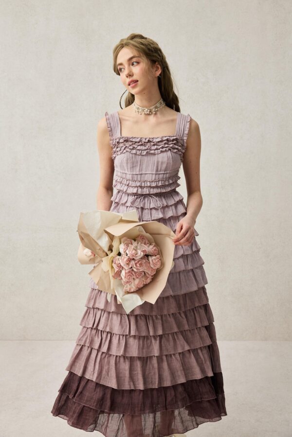 Romantic ruffle linen dress in Purple - Image 4