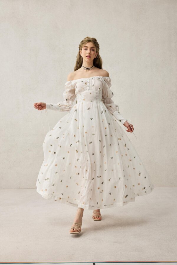 Floral Romantic linen dress - Image 9